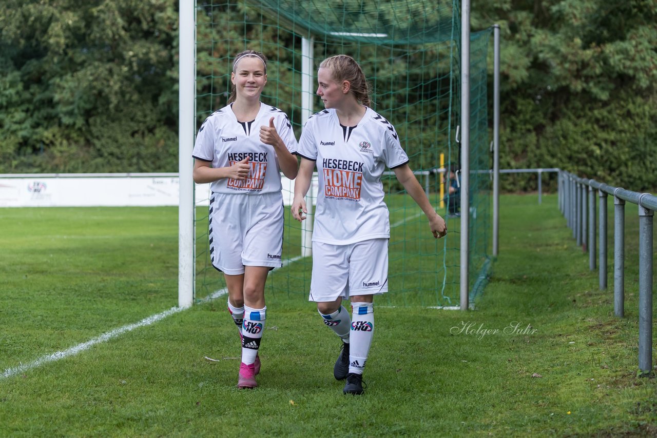 Bild 176 - F SV Henstedt Ulzburg II - SSC Hagen Ahrensburg : Ergebnis: 0:4